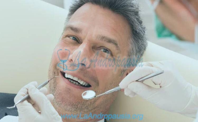 La periodontitis y testosterona en el hombre adulto