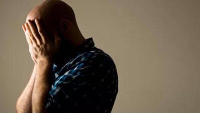 Sofocos en hombres: causas, síntomas y tratamiento 12 Sofocos en hombres